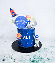 Load image into Gallery viewer, Space  Cake with Astronauts