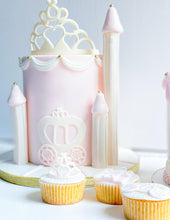 Load image into Gallery viewer, Princess Carriage and Tiara