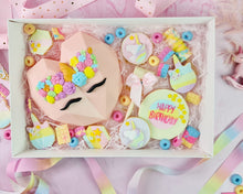 Load image into Gallery viewer, Unicorn Treat box